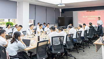 柳工雅下項目啟動暨出師動員會順利召開 服務(wù)國家戰(zhàn)略 護(hù)航世紀(jì)工程