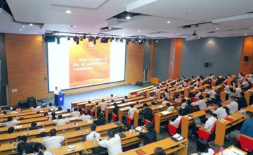 柳工黨委掀起學習宣傳貫徹黨的二十大精神熱潮，努力在推動企業(yè)高質(zhì)量發(fā)展上展現(xiàn)更大作為