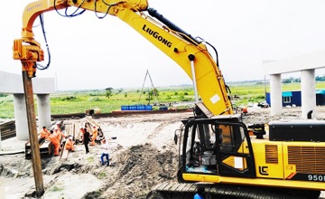 柳工印度公司導(dǎo)入中大型挖掘機等多項新產(chǎn)品